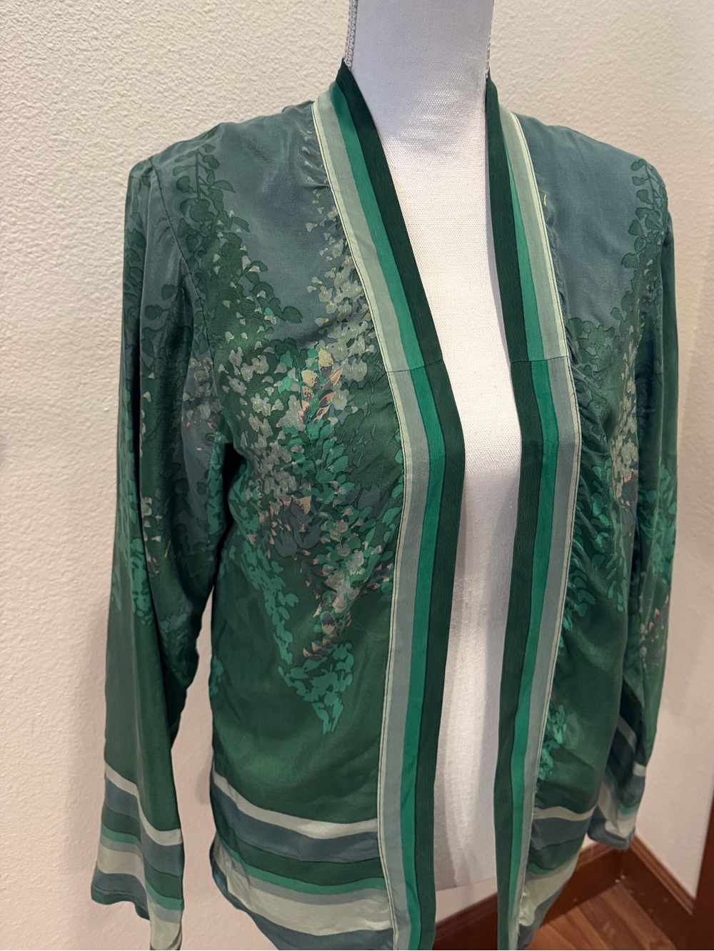 Winter Kate Green Patterned Open-Front Jacket